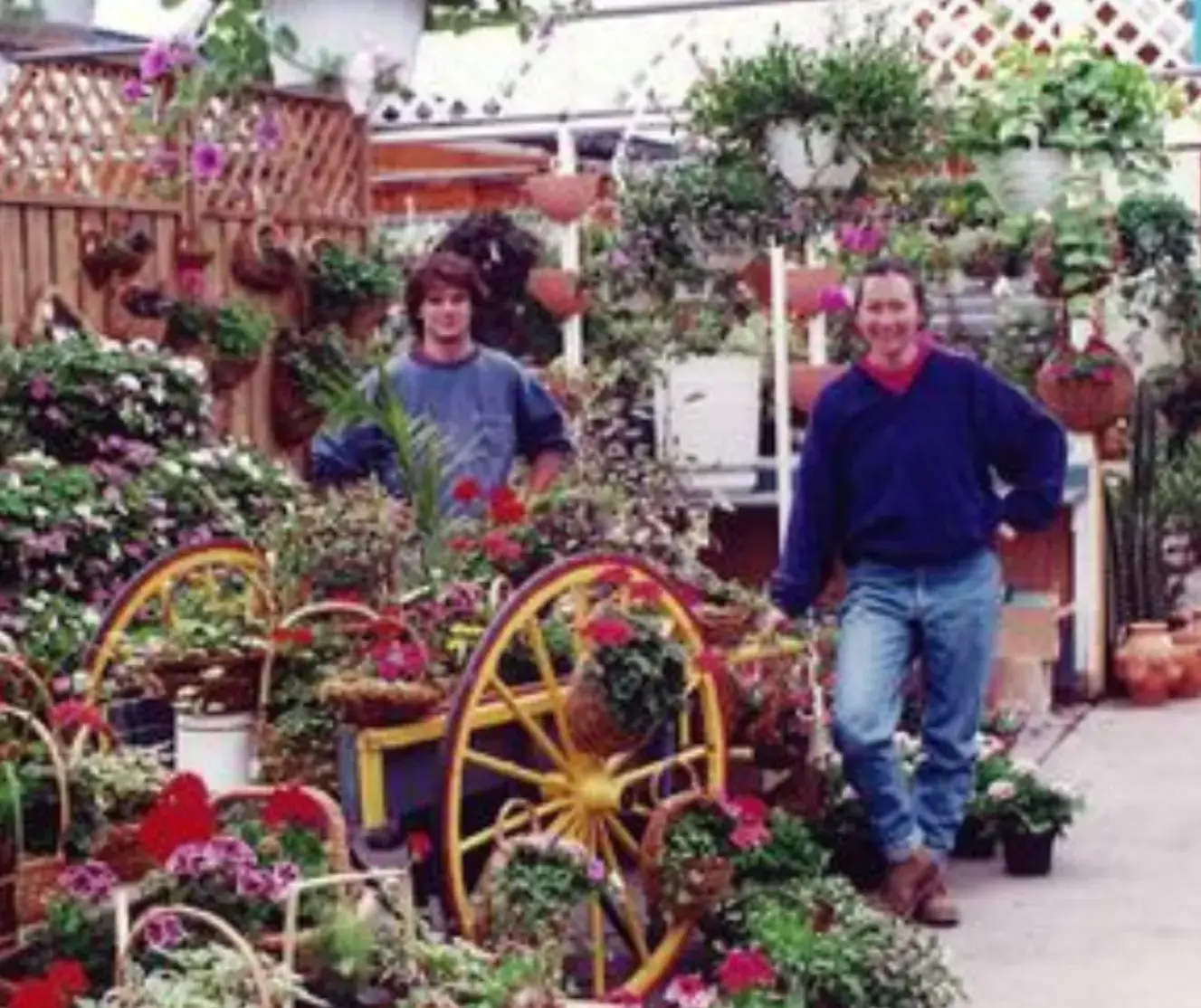 Serres St-Élie_À propos de nous_Centre de production_Horticulture_Fleurs et Végétaux