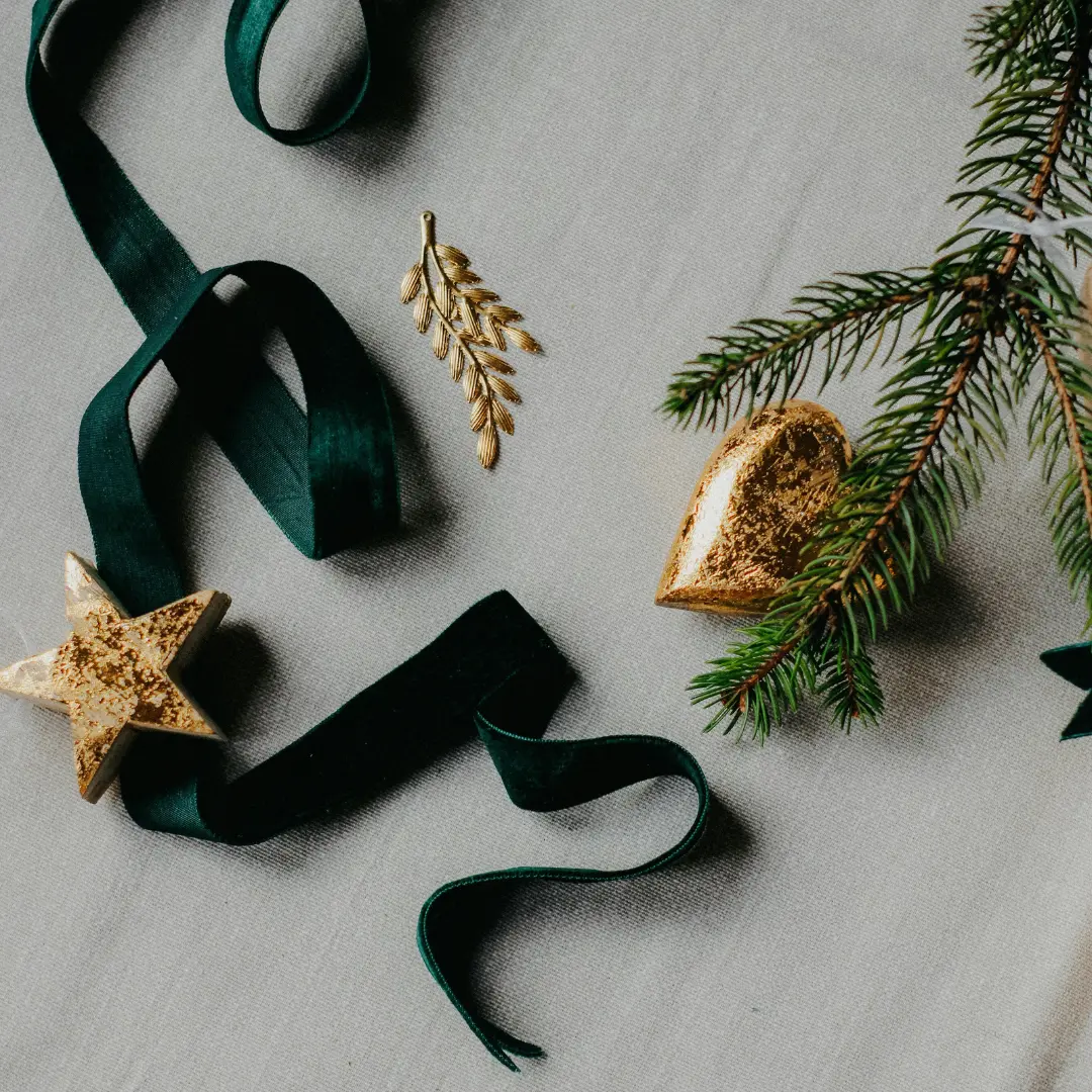 Ruban de Noël Atelier Art de la boucle parfaite Serres St-Élie